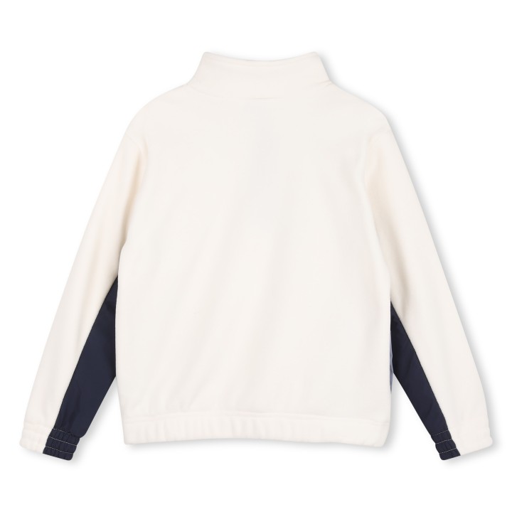 sweat-shirt